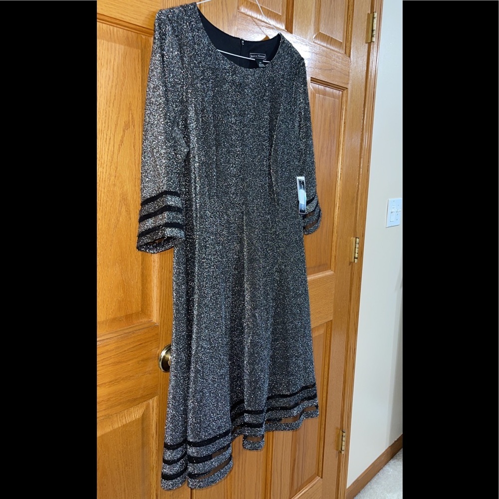 Women’s Formal Dress Cocktail Size 10P, 14P, 16W, 18W Silver Long Sleeve JHoward - Picture 3 of 14